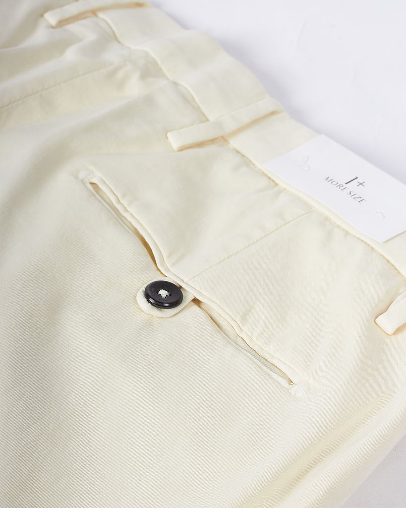 Frederick 1+ Chino Creme