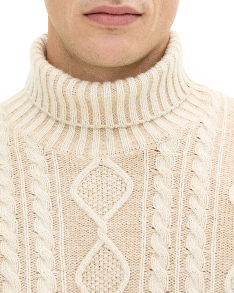 Scott Rollneck Creme