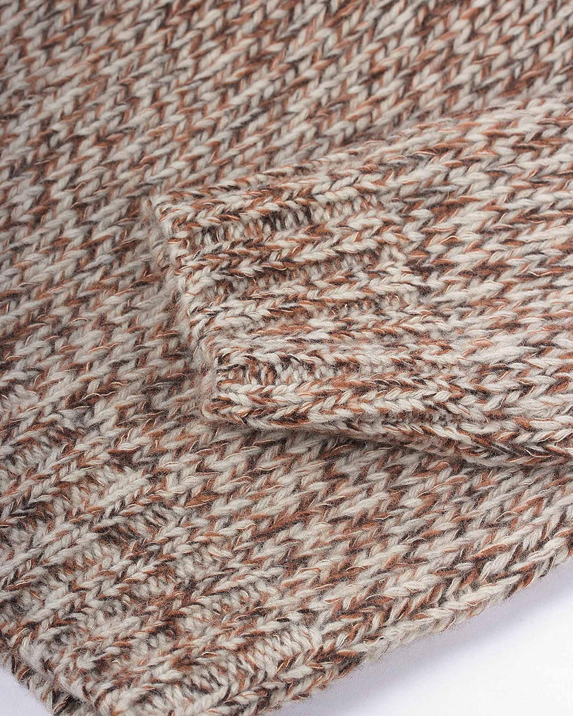 Mika Rollneck Brun