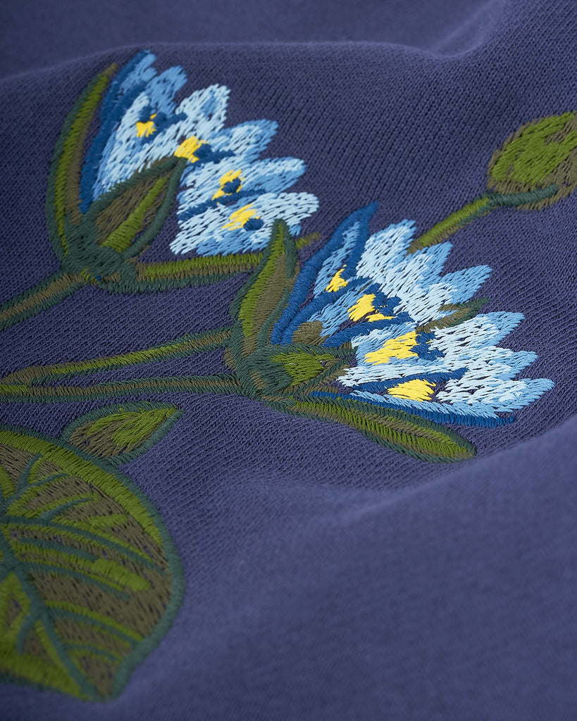 Embroidery Floral Sweat Blå