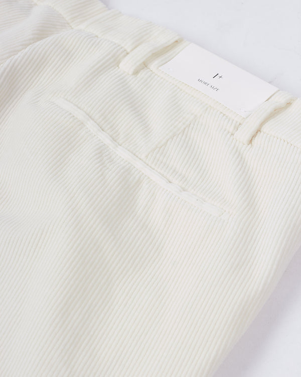 One More Size Cord Chino Creme