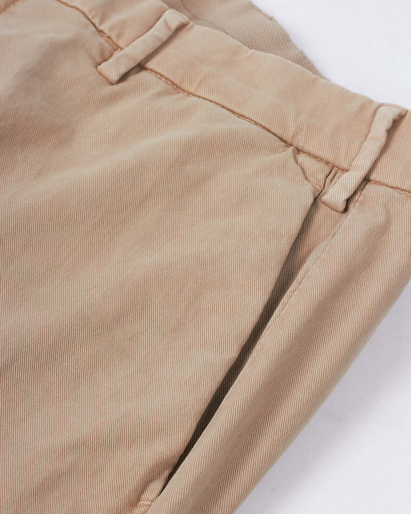One More Size Chino Sand