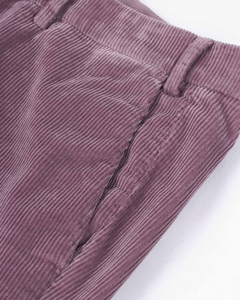 One More Size Cord Chino Lilla