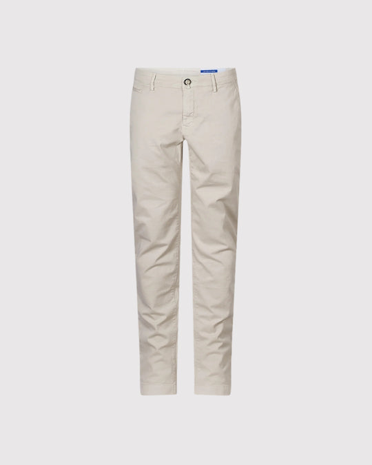 Bobby Chino Sand