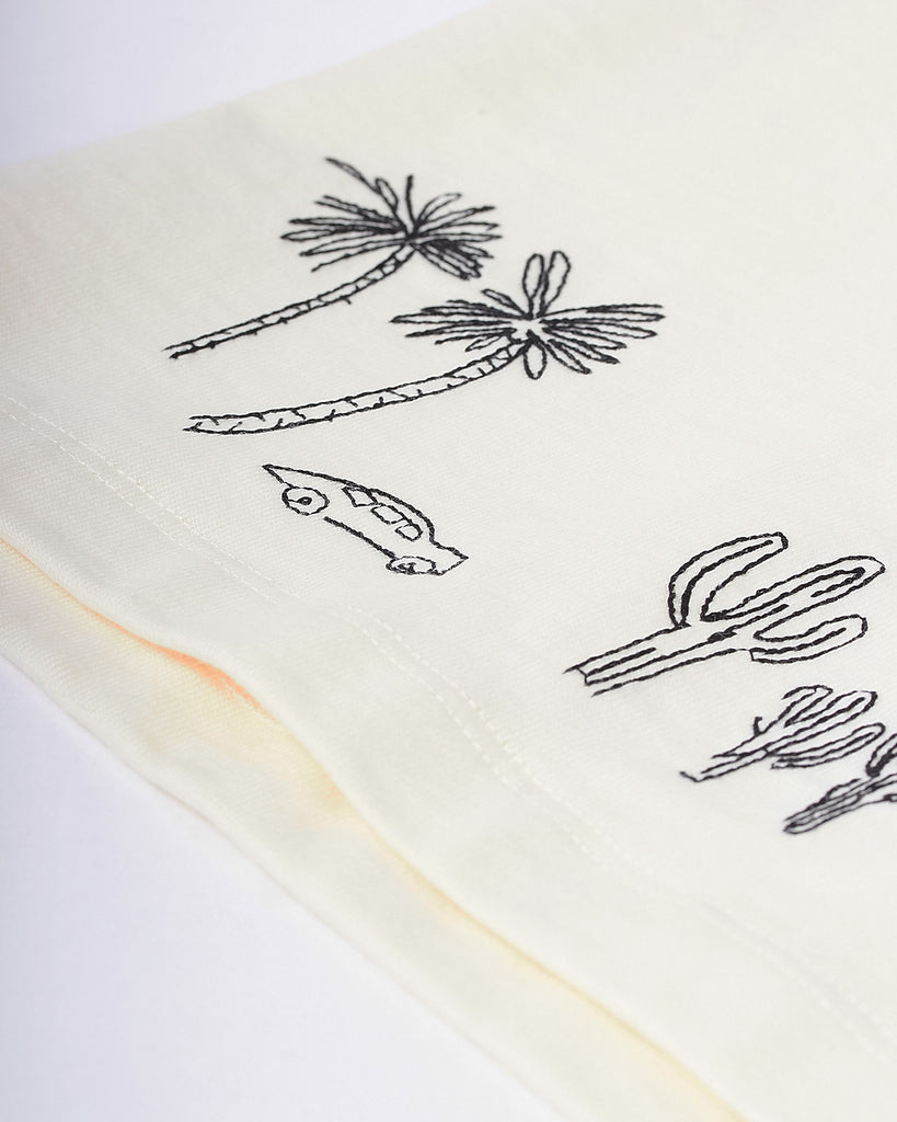 Embroidery T-Shirt Creme