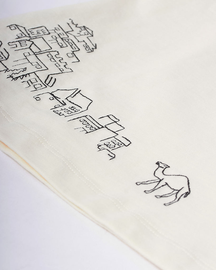 Embroidery T-Shirt Creme