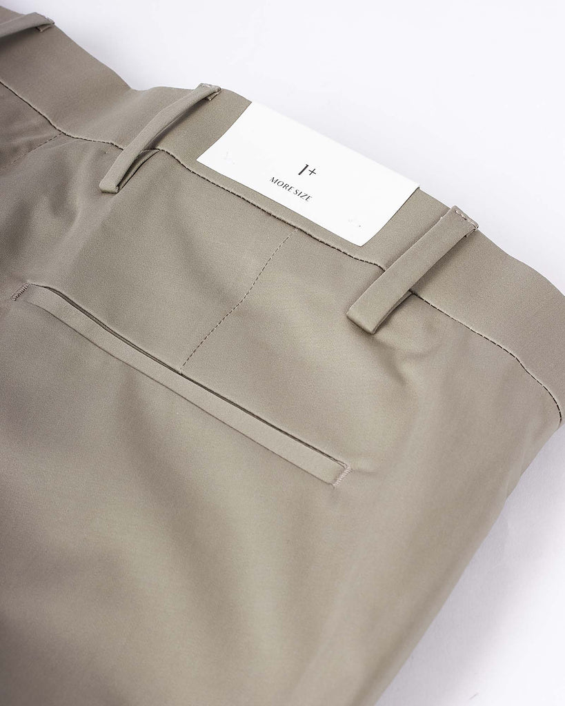Brad Satin Chino Sand