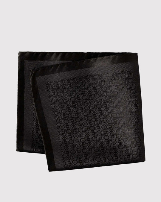 Medallion Pocket Square Sort